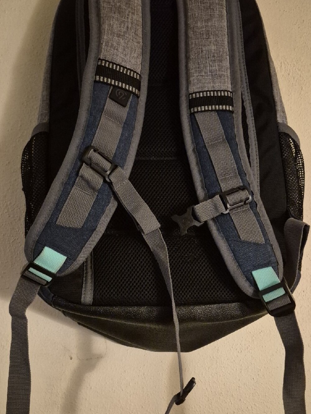 C9 Champion Double Up Cooler Backpack Gray Teal Water Resistant 19" Tech Bag - Picture 10 of 10